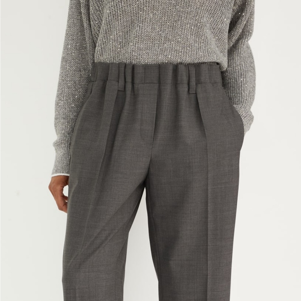 Brunello Cucinelli
Classic Elastic-Waist black Cropped Silk Trousers US size 8